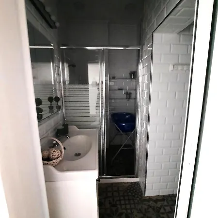 Cozy & Stylish In The Heart Of