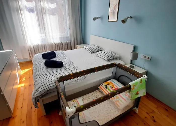 Cozy & Stylish In The Heart Of アパート ソフィア