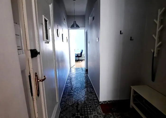 Cozy & Stylish In The Heart Of * ソフィア