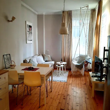 Appartement Cozy & Stylish In The Heart Of