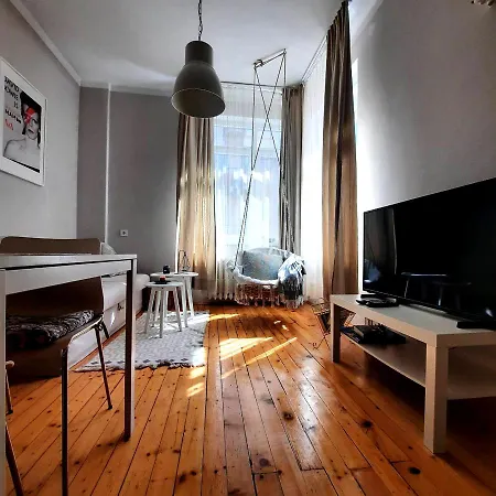 Cozy & Stylish In The Heart Of Appartement *